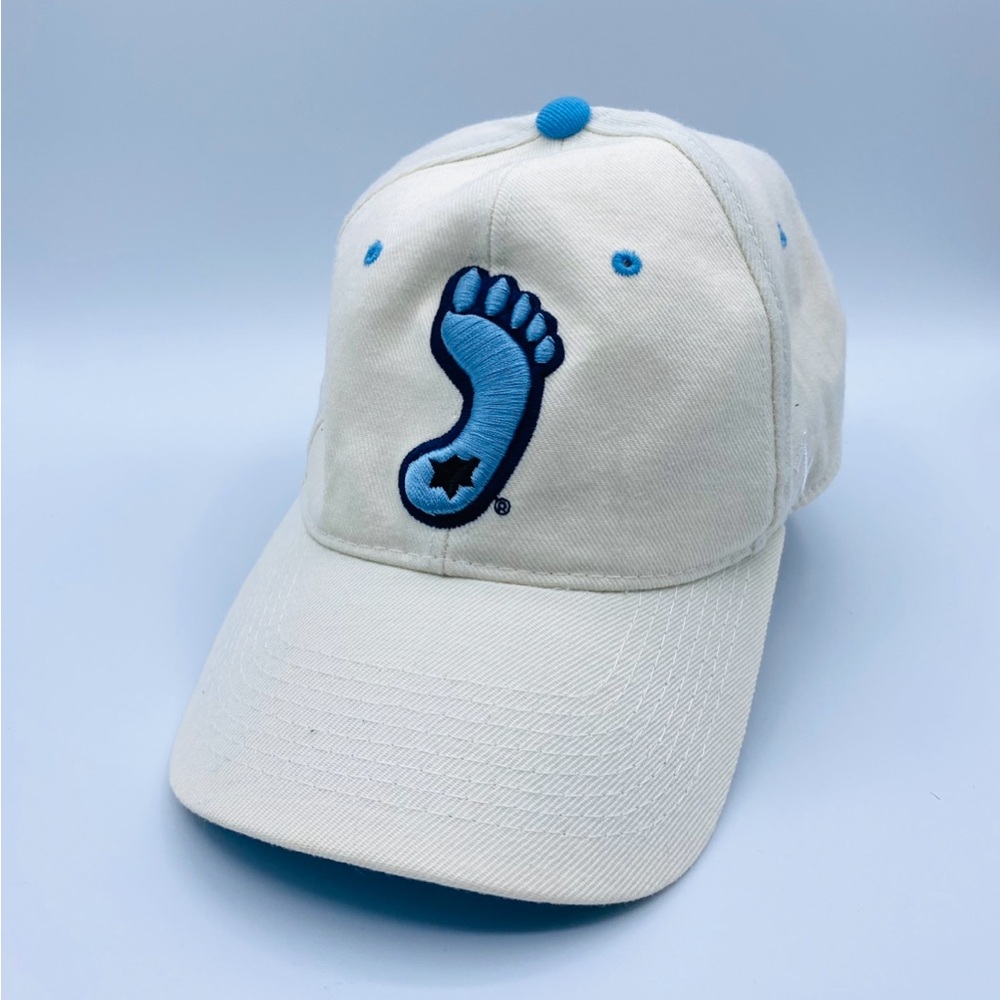 UNC University of North Carolina ZEPHYR NCAA Tarheels white and blue hat 7 1/8